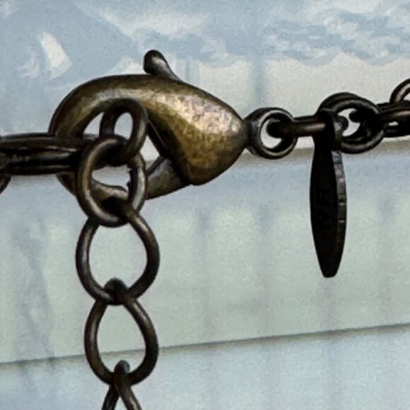 Layered Avon Necklace & Earrings Set With Shell Accents Jewelry In Box Vintage - Picture 15 of 16